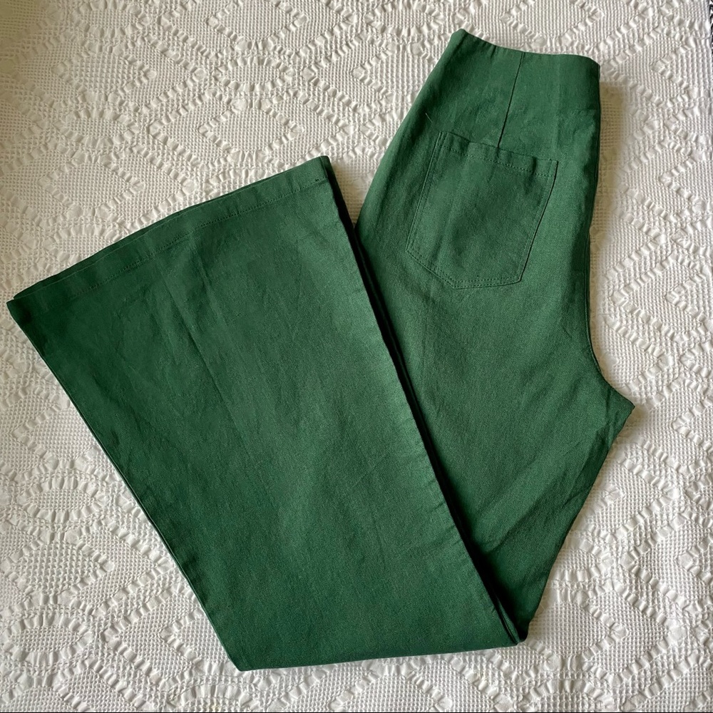 Unworn PRINCESS POLLY Emerald Green Flared Pants, Size 2, New with Tags